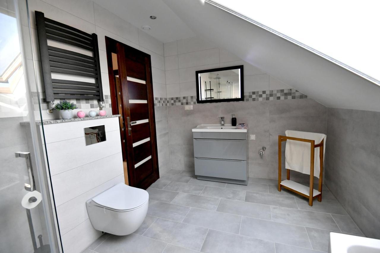 Apartment U Joli