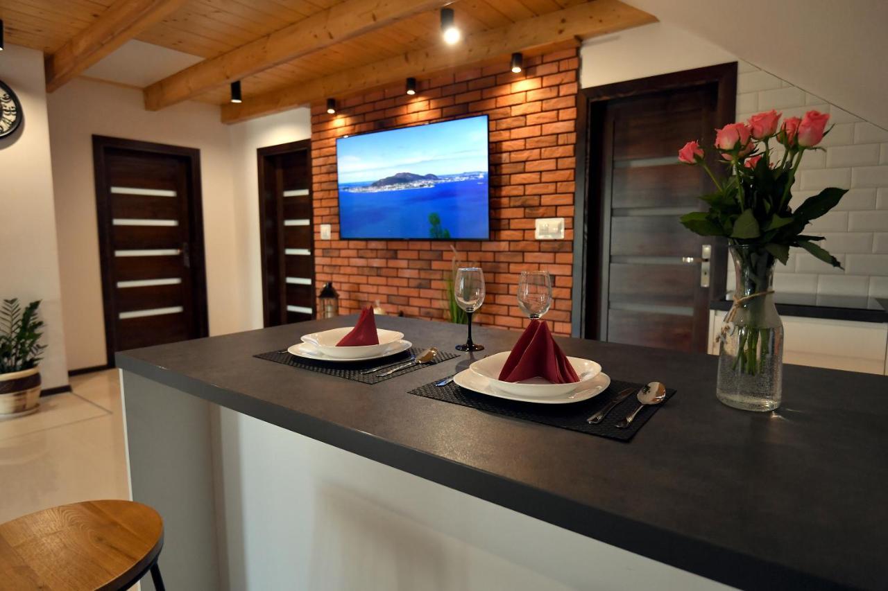 Apartment U Joli
