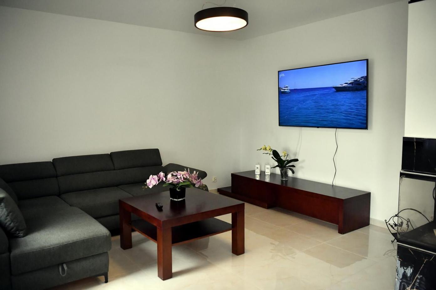 U Joli Apartment